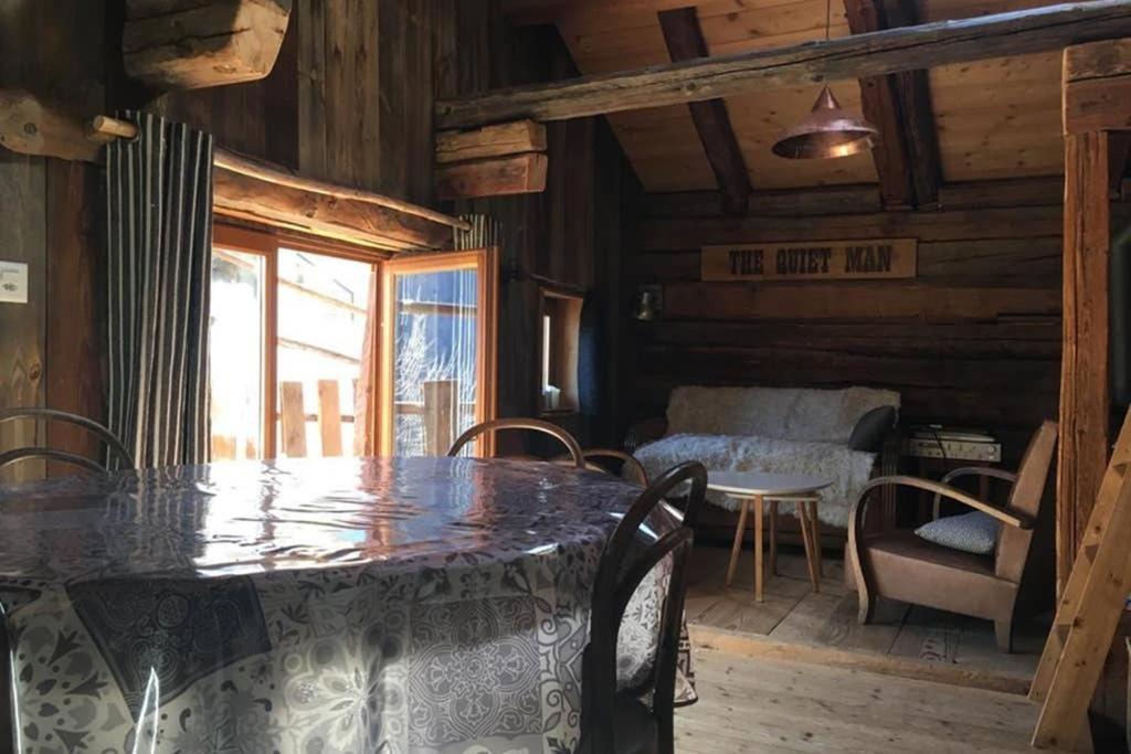 La Cabane De L'Homme Tranquille Le Tretien Esterno foto