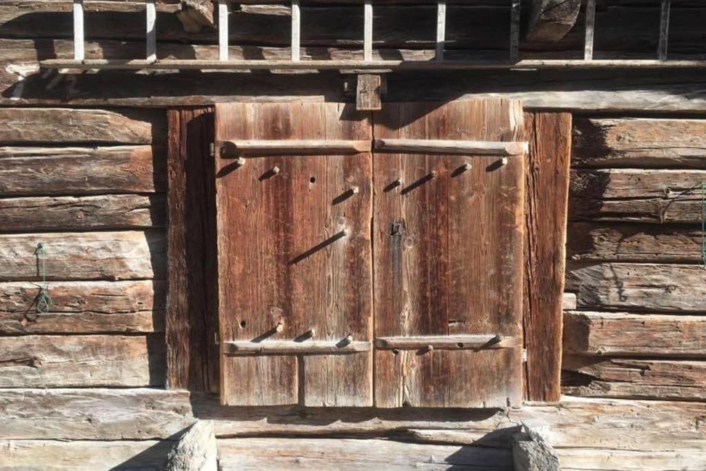 La Cabane De L'Homme Tranquille Le Tretien Esterno foto