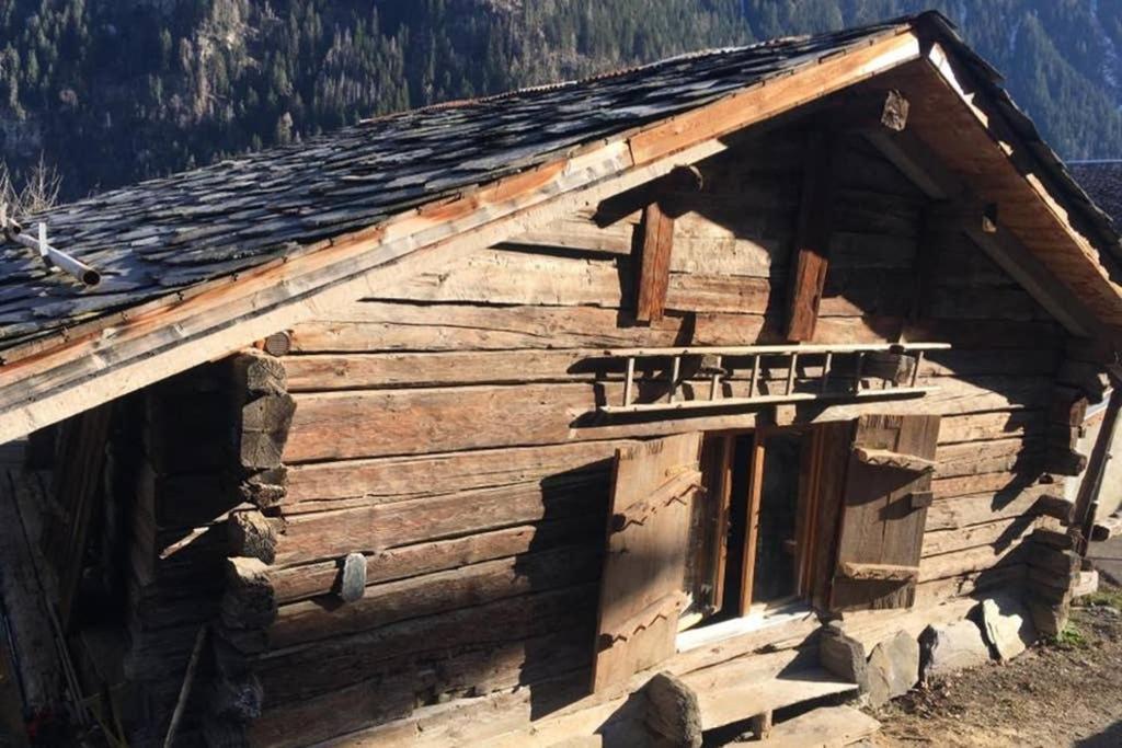 La Cabane De L'Homme Tranquille Le Tretien Esterno foto