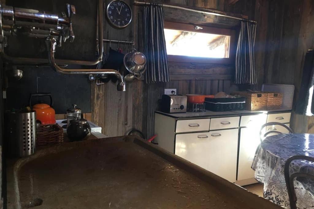 La Cabane De L'Homme Tranquille Le Tretien Esterno foto