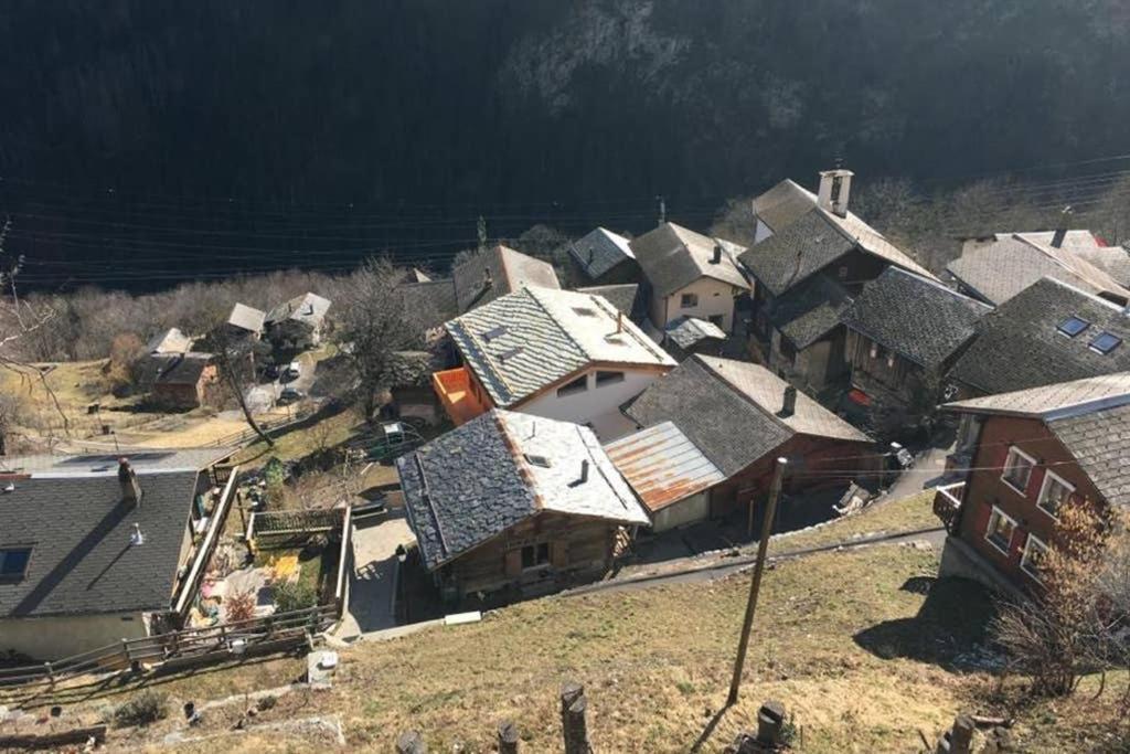 La Cabane De L'Homme Tranquille Le Tretien Esterno foto