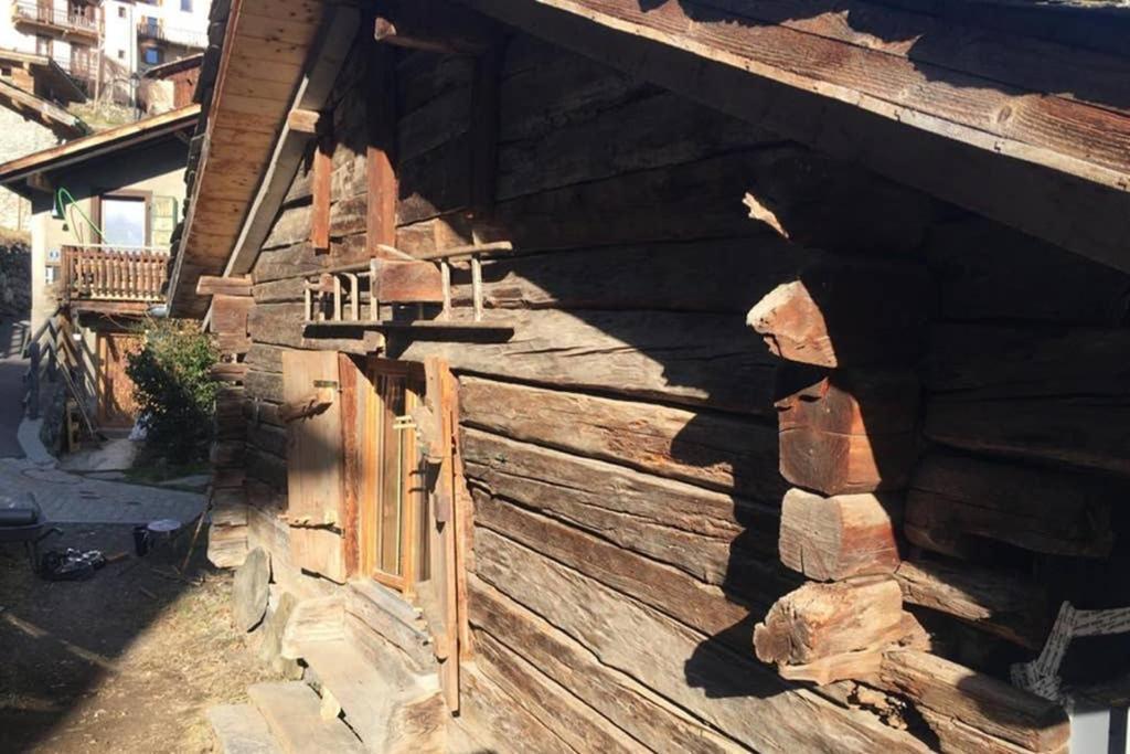 La Cabane De L'Homme Tranquille Le Tretien Esterno foto
